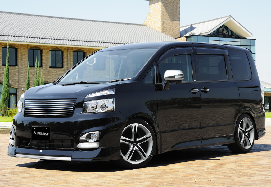 煌めき　 0205★★ Toyota] Voxy ZS Kirameki III Special Edition 80 Series Late